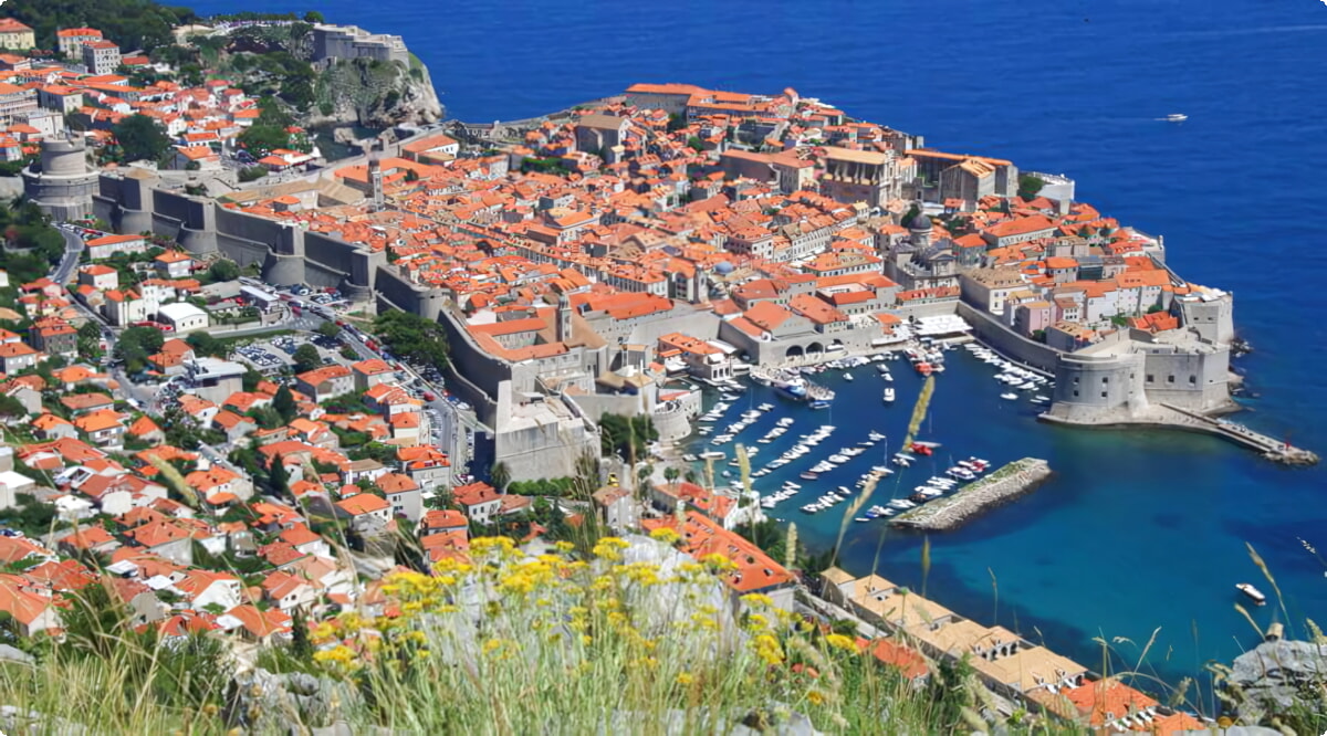 Naše služby pronájmu automobilů nabízejí rozmanitý výběr vozidel v Dubrovníku.